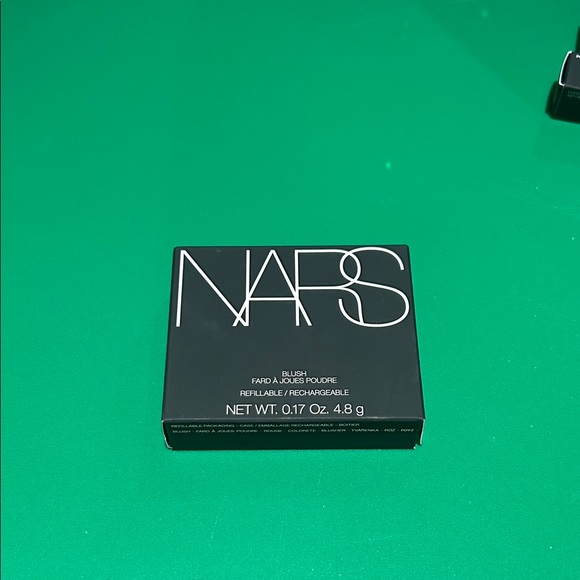 NARS Other - NARS Blush Compact - Black and White